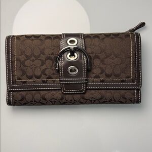 Coach SoHo brown signature C's jaqcuard buckle trifold wallet